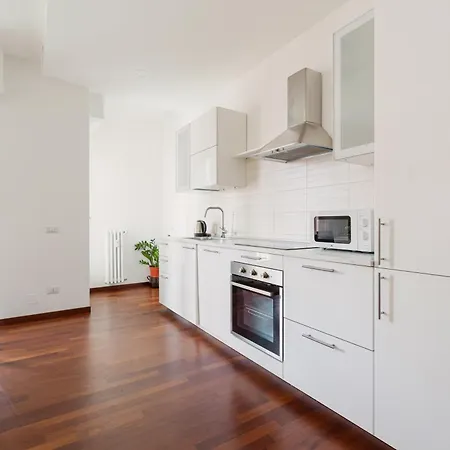 Lorenteggio Gelsomini Cozy Apartment Milan Exterior photo