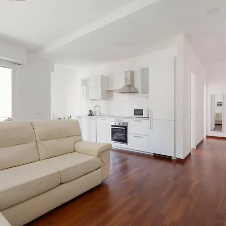 Lorenteggio Gelsomini Cozy Apartment Milan Exterior photo