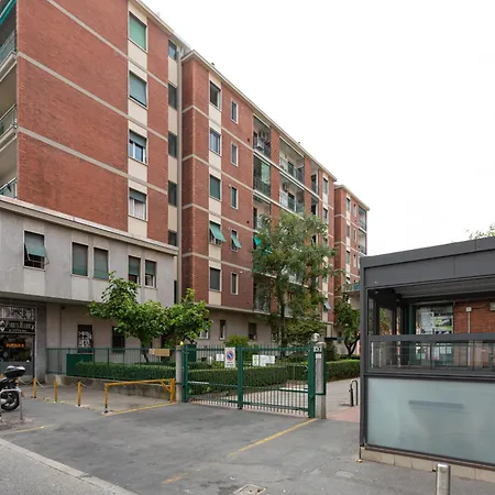 Lorenteggio Gelsomini Cozy Apartment Milan Exterior photo